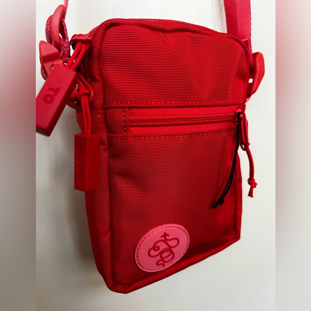 Baboon to the moon sling bag